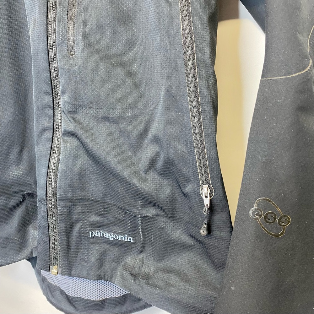 Patagonia Shell Jacket - image 4